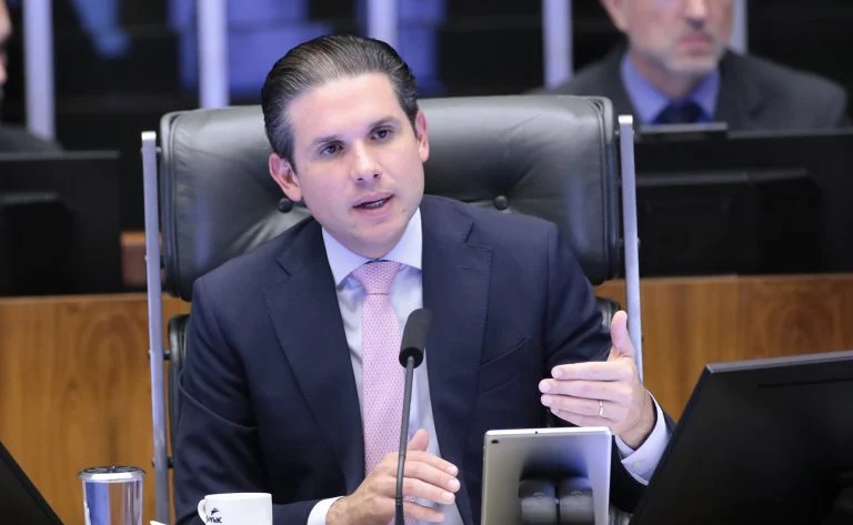 Marco Legal de Combate ao Crime Organizado: relatório de Derrite preserva proposta do governo, endurece penas e ganha tração na Câmara Motta: Marco Legal de Combate ao Crime Organizado preserva proposta do governo e endurece penas - Notícias