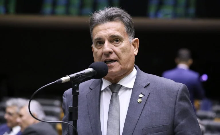 Câmara dos Deputados debate avanço do crime organizado no Brasil: o que esperar da audiência da Comissão de Segurança Pública e possíveis encaminhamentos Comissão debate avanço do crime organizado no Brasil - Notícias