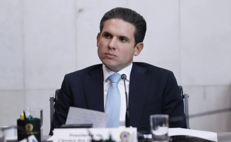 Marco Legal de Combate ao Crime Organizado: por que o debate dominou o Brasil e o que esperar da votação do PL 5582/25 na Câmara Motta: debate sobre o Marco Legal de Combate ao Crime Organizado tomou conta do Brasil - Notícias