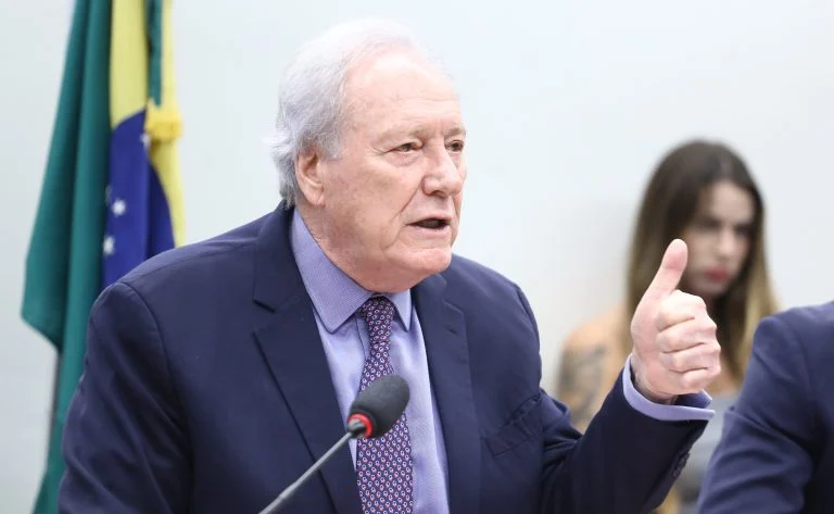 PEC da Segurança Pública: comissão especial da Câmara ouve Ricardo Lewandowski sobre competências federativas, SUSP e papel da União em 3 de dezembro Comissão especial debate PEC da Segurança Pública com o ministro da Justiça - Notícias
