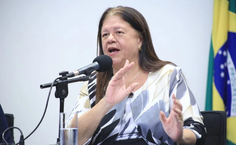 Comissão da Câmara aprova PL 749/25 que garante segurança a conselheiros tutelares e altera o ECA, veja o que muda e o que vem a seguir Comissão aprova projeto que garante segurança a conselheiros tutelares - Notícias