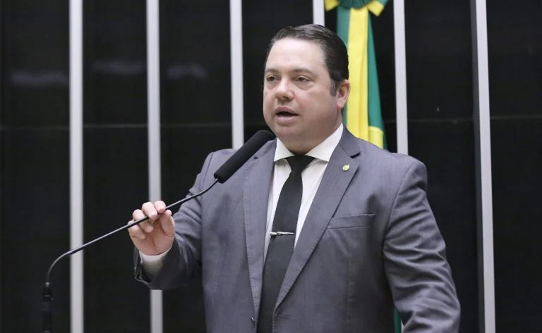 Comissão aprova projeto que cria programa de segurança no campo - Notícias
