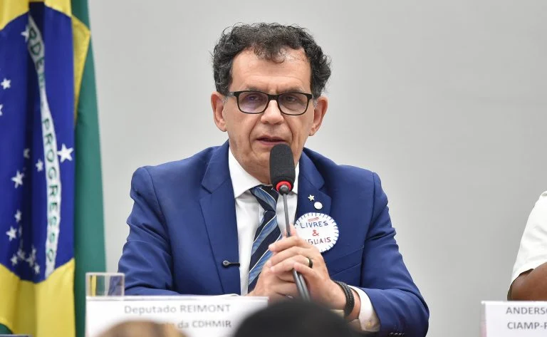 Crimes sexuais contra crianças: projeto na Câmara quer 70% da pena para progressão, veto a trabalho com menores e reparação integral Projeto endurece regras para condenados por crimes sexuais contra crianças - Notícias