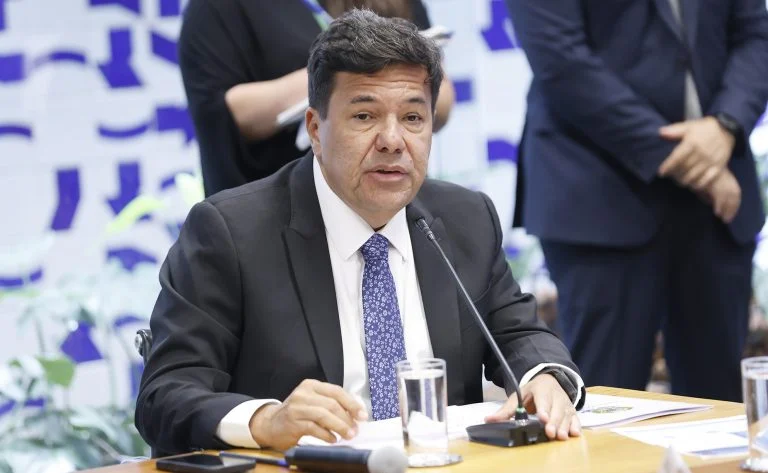 PEC da Segurança Pública 18/25 será tema único na reunião de líderes na Câmara hoje, entenda o que pode ir ao Plenário ainda esta semana PEC da Segurança Pública deve ser discutida em reunião de líderes nesta tarde - Notícias