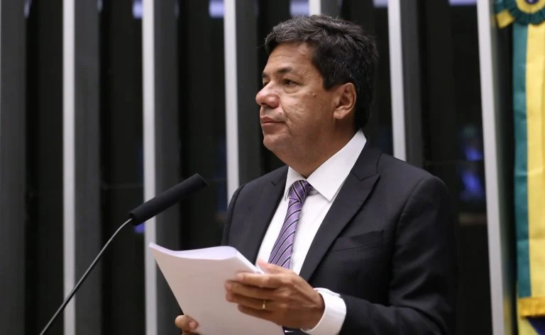 PEC da Segurança Pública: Câmara aprova substitutivo de Mendonça Filho que endurece combate às facções e limita poder do CNJ, entenda o que muda antes do Senado Relator altera PEC da Segurança Pública para ampliar rigor contra facções criminosas - Notícias