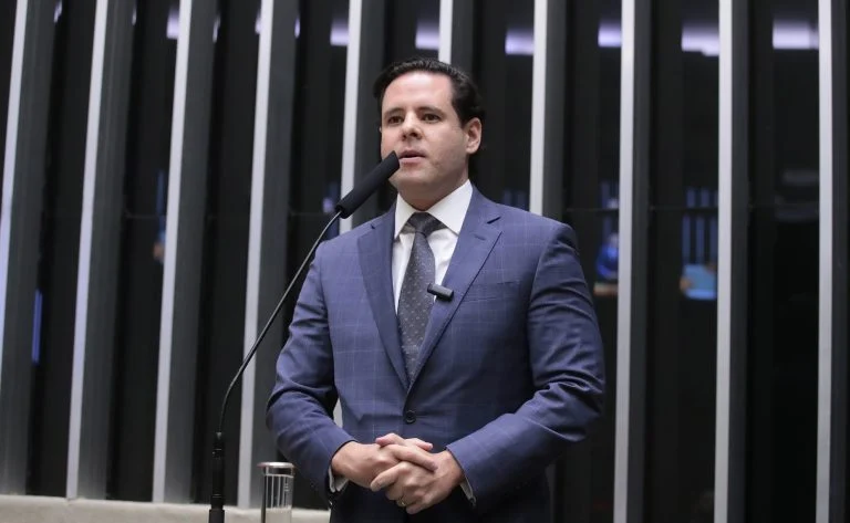 Câmara avança com lista nacional de pessoas e organizações terroristas, entenda efeitos imediatos, critérios e tramitação do PL 1732/25 Comissão aprova criação de lista nacional de pessoas e organizações terroristas - Notícias