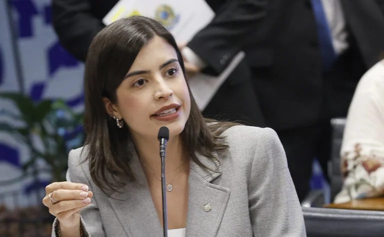 Criminalização da misoginia: grupo da Câmara aprova relatório e propõe punições mais duras para ódio contra mulheres na internet, com votação até julho Grupo de trabalho aprova relatório final sobre criminalização da misoginia - Notícias
