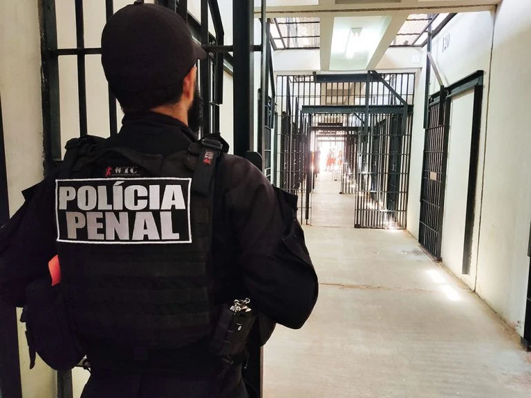 Fundo Penitenciário Nacional financiará capacitação de servidores do sistema prisional com a Lei Complementar 233/26, veja orçamento e alcance Lei autoriza uso do Fundo Penitenciário na capacitação de servidores - Notícias